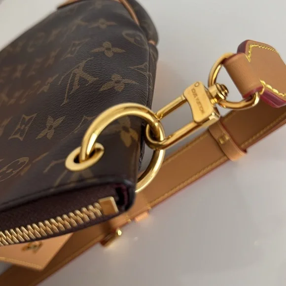 Louis Vuitton *NEW* Odeon MM NM Brown Monogram Shoulder Bag with Box & Cover - Picture 11 of 17